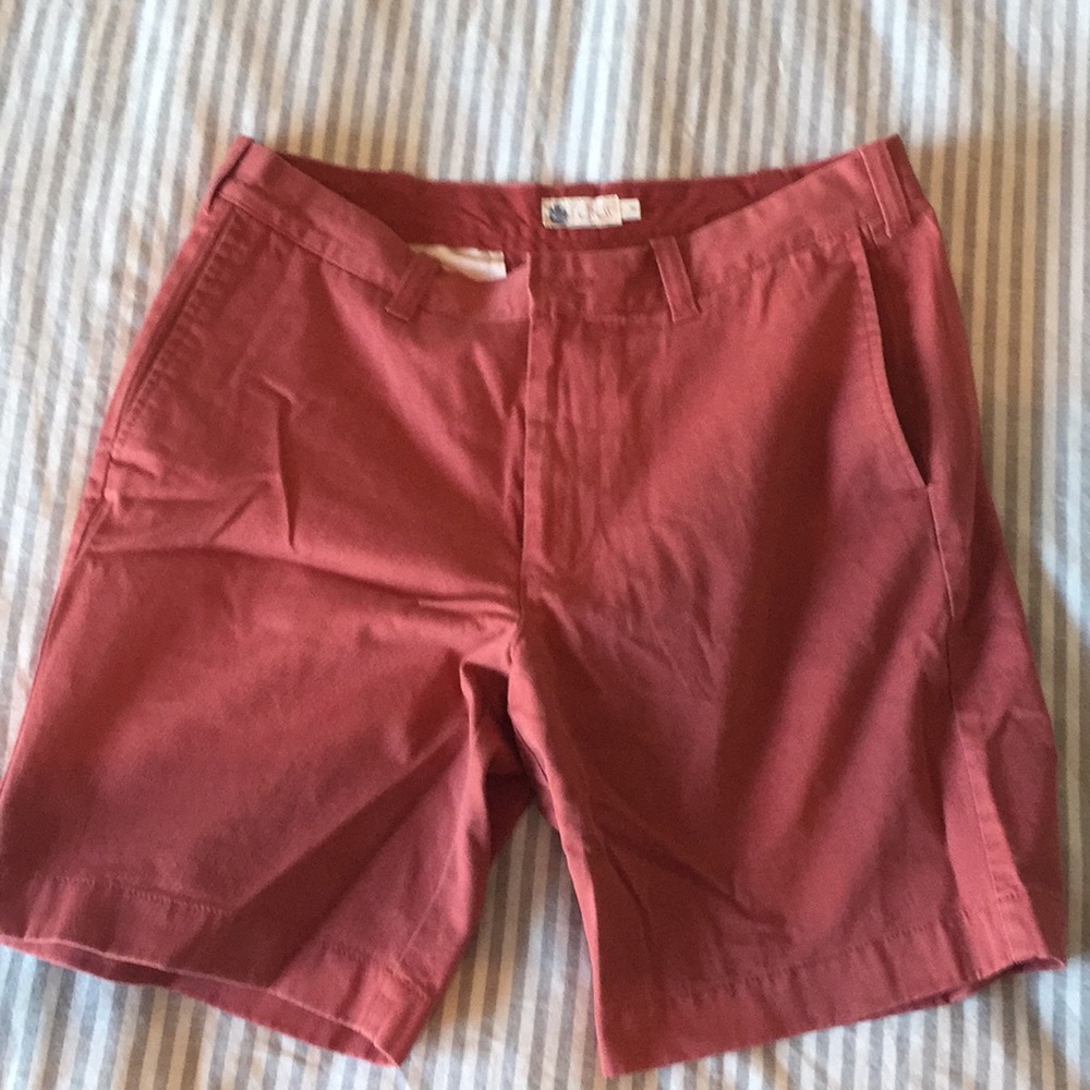 J. Crew Men’s Salmon Shorts. Size 34 - Picture 1 of 1
